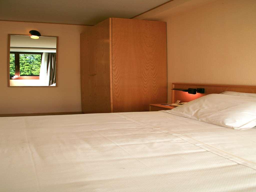 Hotel Les Jumeaux Courmayeur Værelse billede