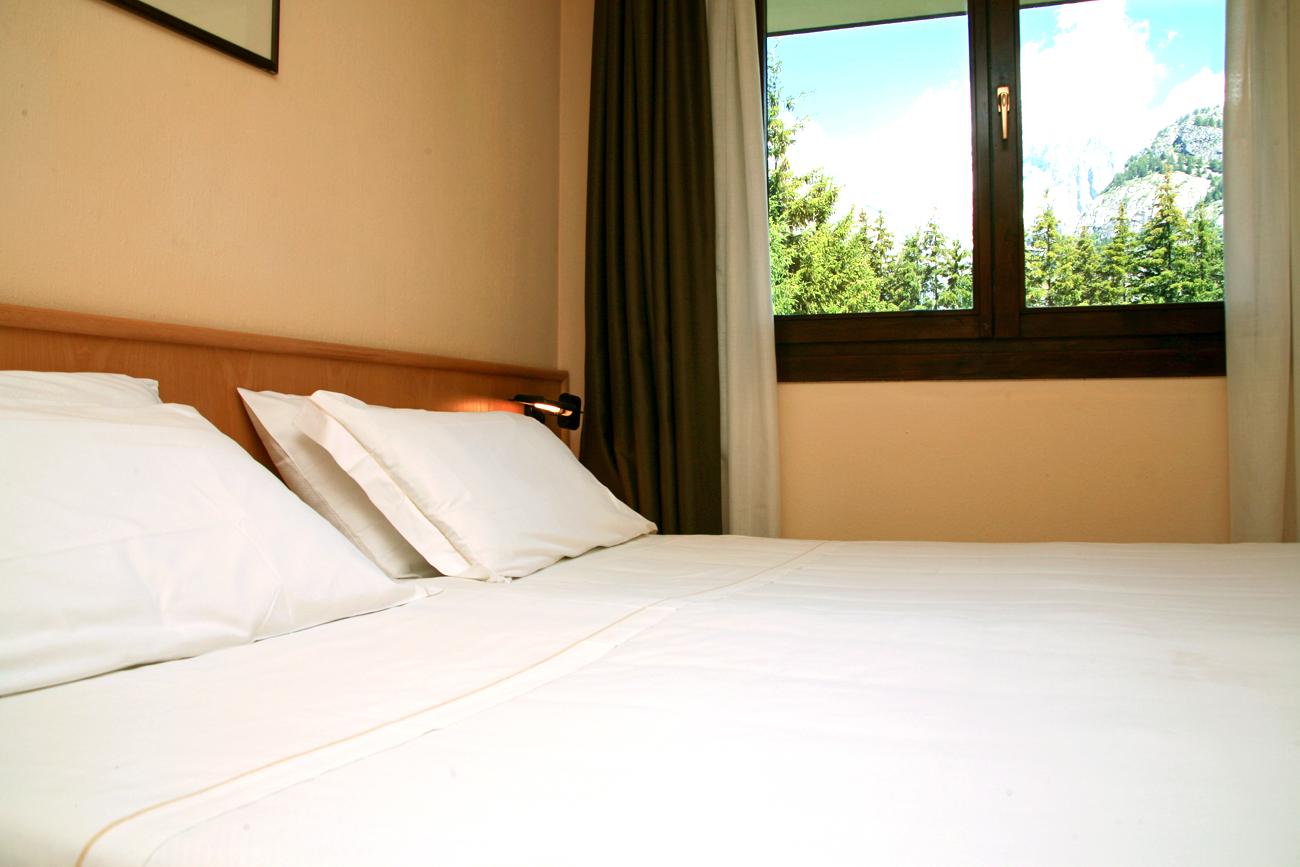 Hotel Les Jumeaux Courmayeur Eksteriør billede